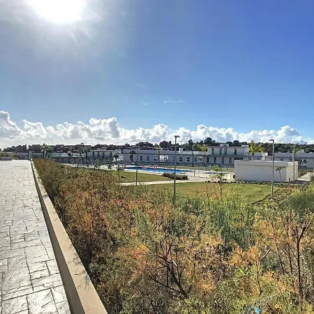 Serenity Views Mylesmar - Apartamento