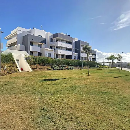 Serenity Views Mylesmar - *